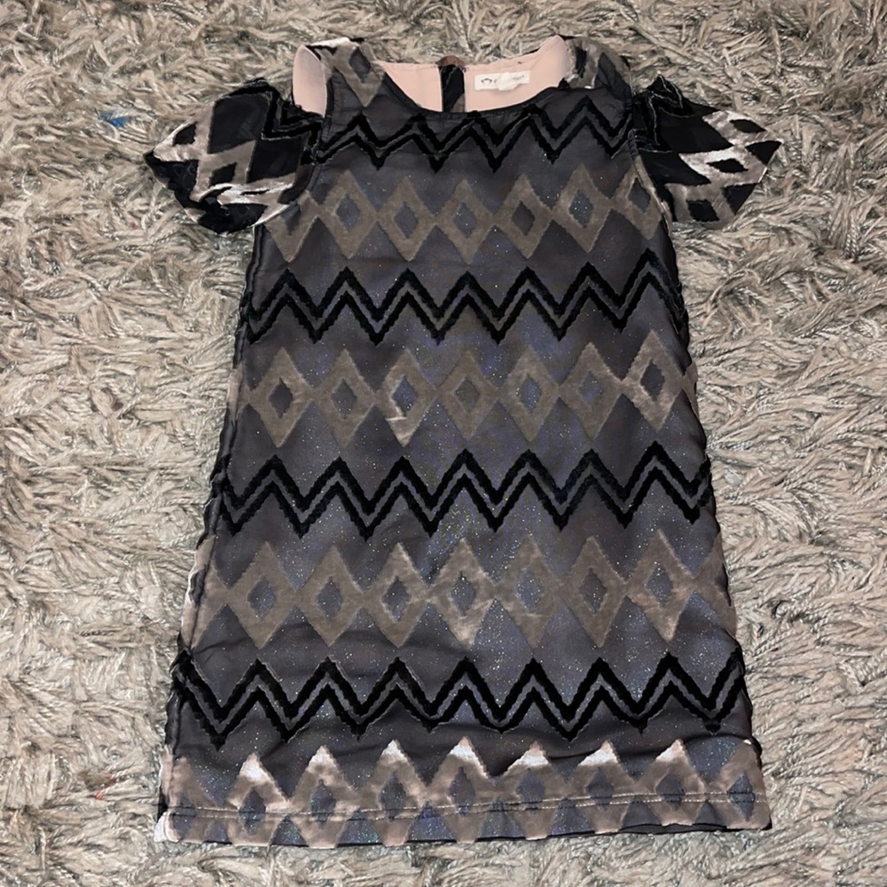 APPAMAN girls cutout dress 6Y